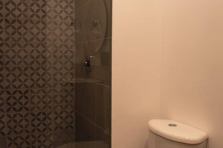 Room 75 of 84