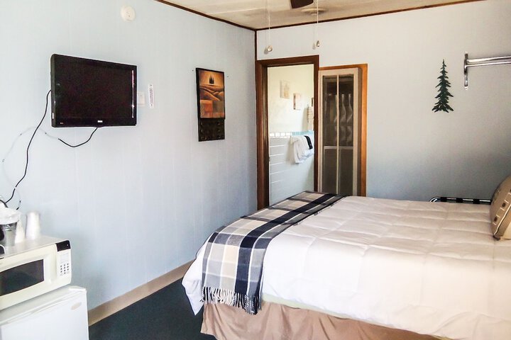 Room 17 of 83