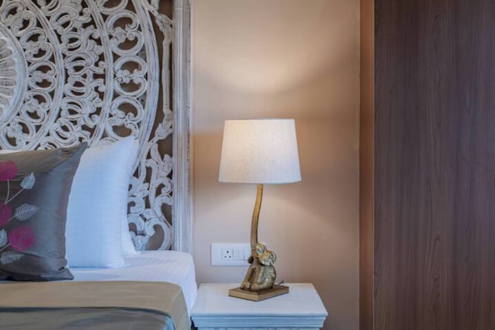 Room 28 of 226