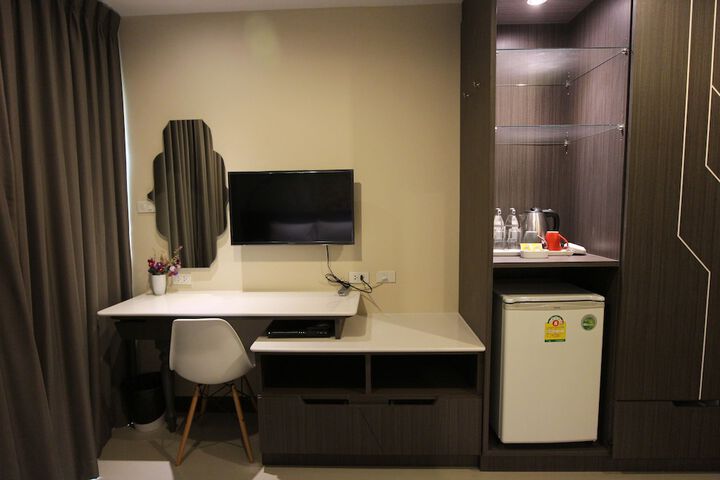 Room 34 of 77