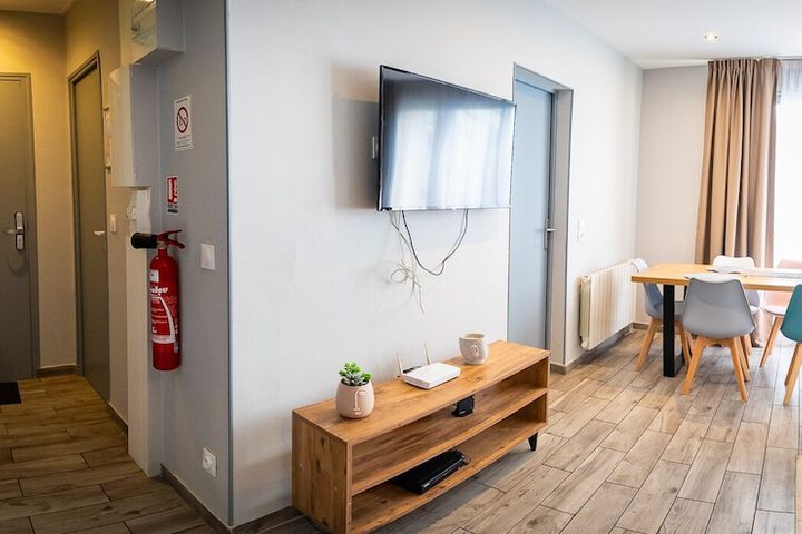 Room 60 of 70
