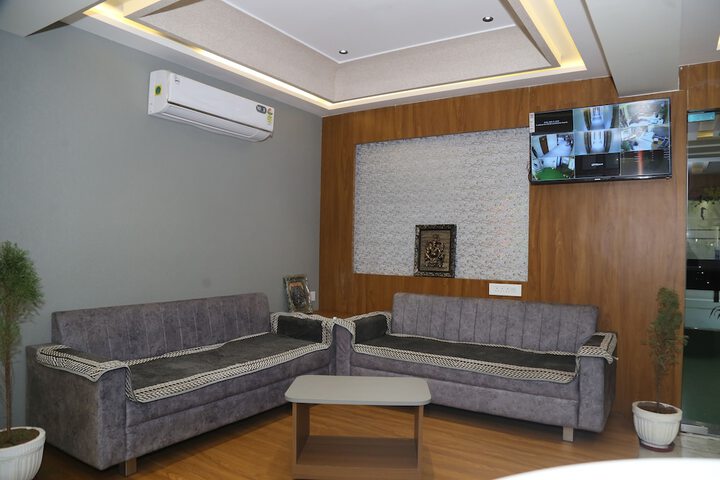 Hotel Interior 5 of 26