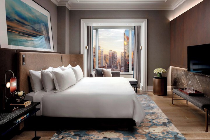 Room 12 of 89