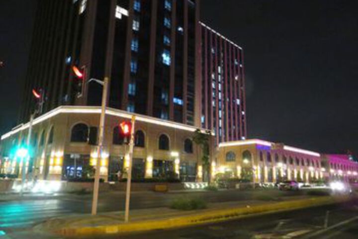 Hotel 27 of 32