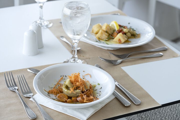 Dining 87 of 117