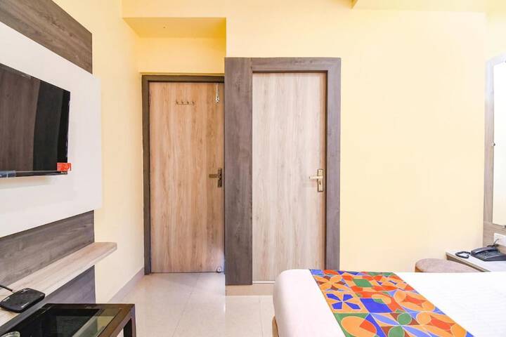Room 4 of 14