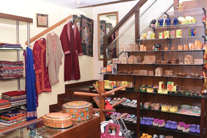 Gift Shop 70 of 140