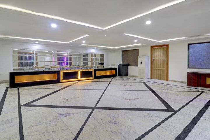 Ballroom/Hall 42 of 49