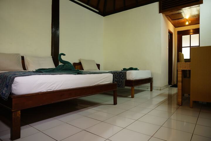 Room 9 of 72
