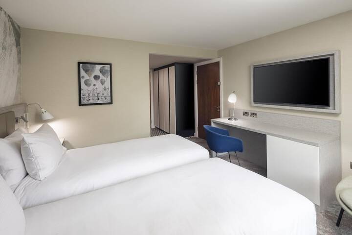 Room 61 of 179