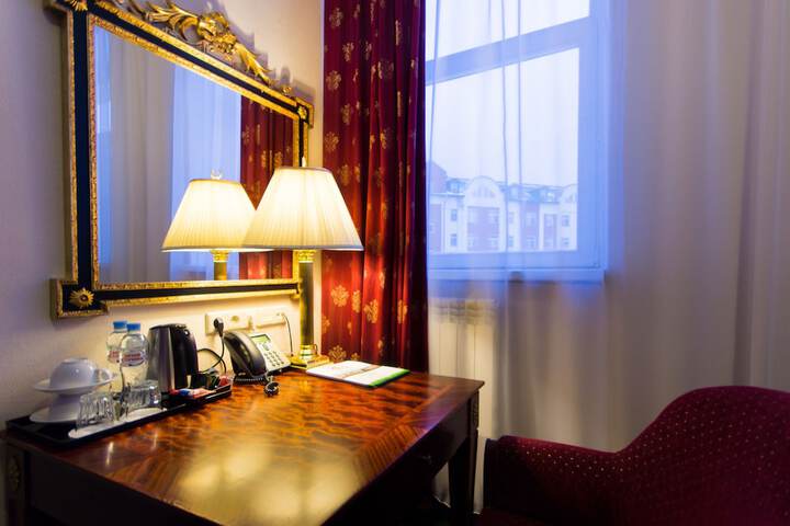 Room 28 of 55