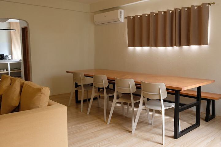 Room 25 of 40