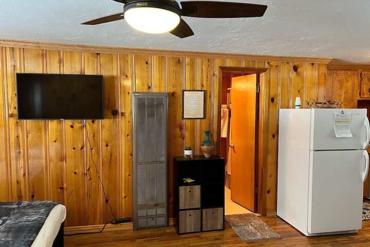Room 43 of 236