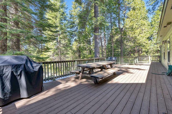 Property Grounds 41 of 48