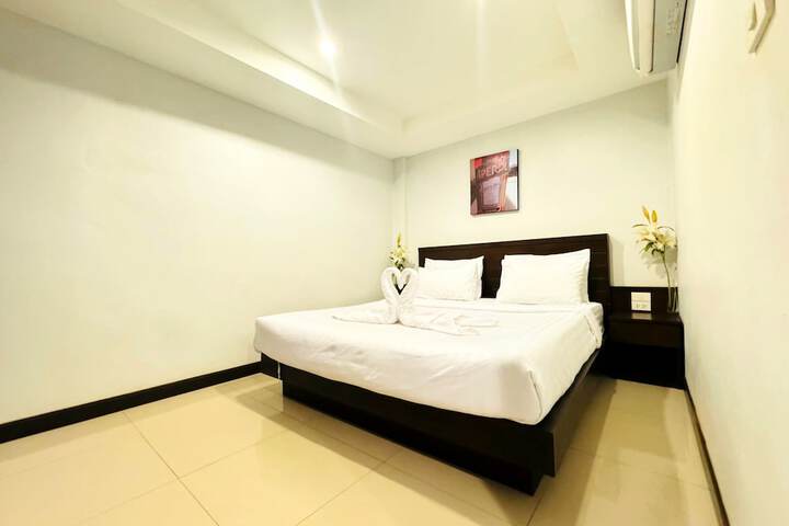 Room 14 of 91