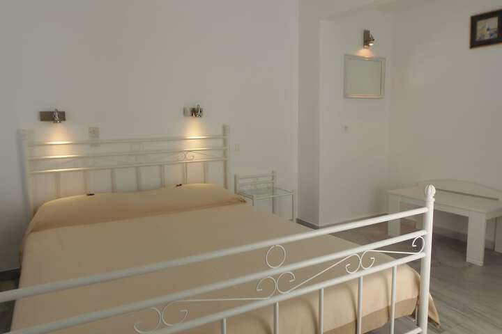 Room 8 of 54