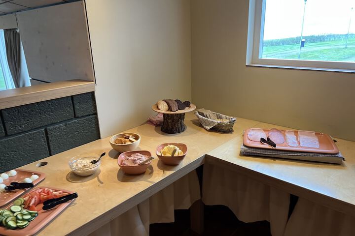 Dining 50 of 68