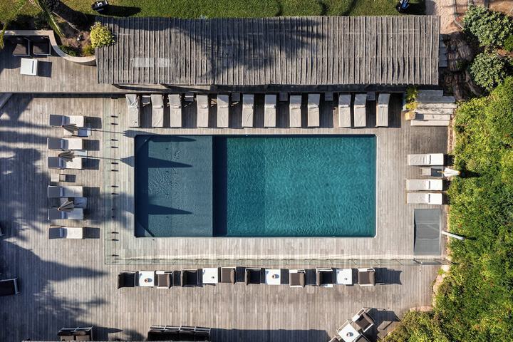 Pool 43 of 69