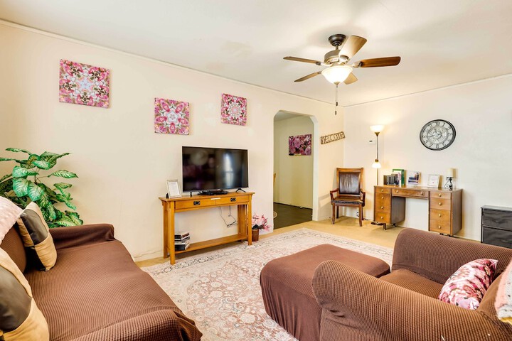 Cottage w / Furnished Deck: 1 Mi to Dtwn Craig!