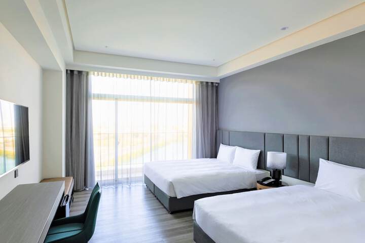 Room 5 of 49