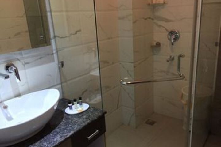 Room 7 of 51