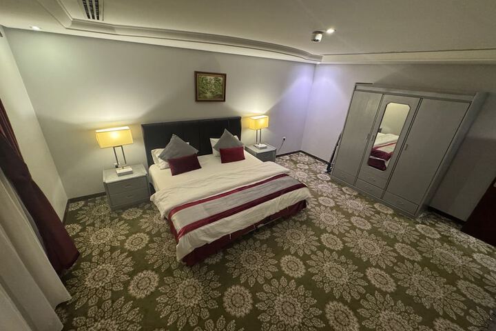 Room 16 of 61