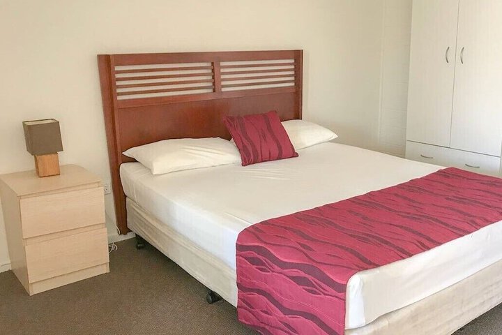 Room 18 of 27