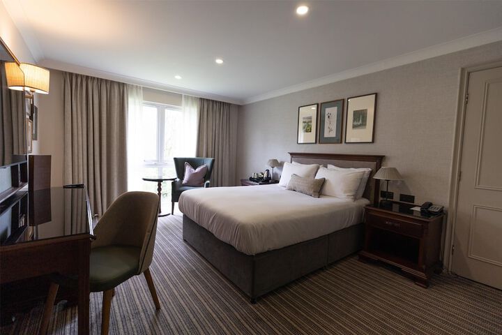Room 32 of 156