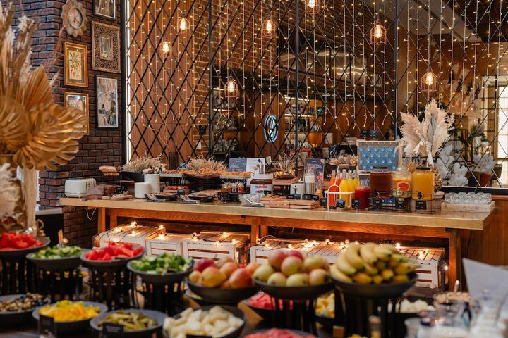 Breakfast/Coffee Service 88 of 146