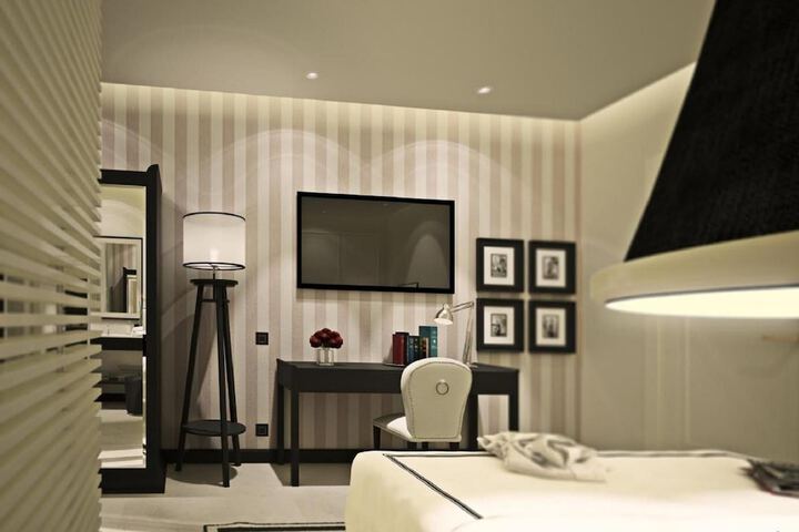 Room 15 of 53