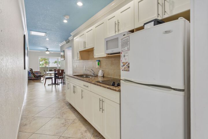 Private kitchenette