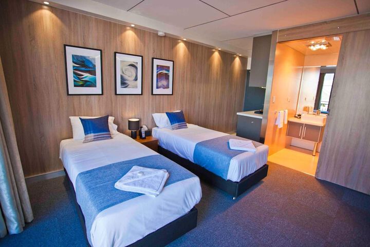 Room 6 of 46