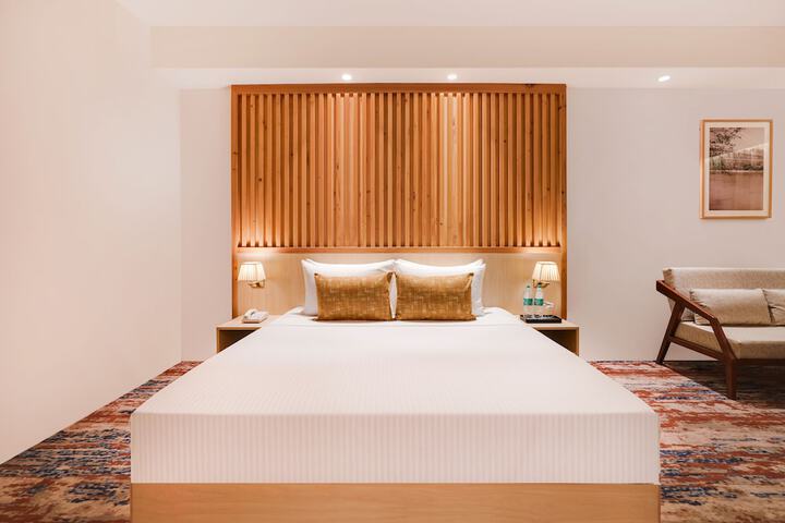 Room 12 of 41