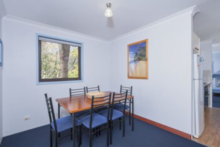 Room 9 of 20