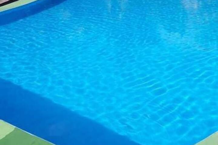 Pool 17 of 29