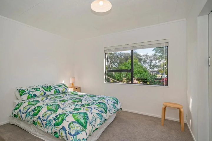 Room 3 of 12
