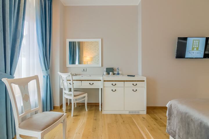 Room 30 of 71