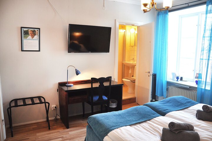 Room 28 of 138
