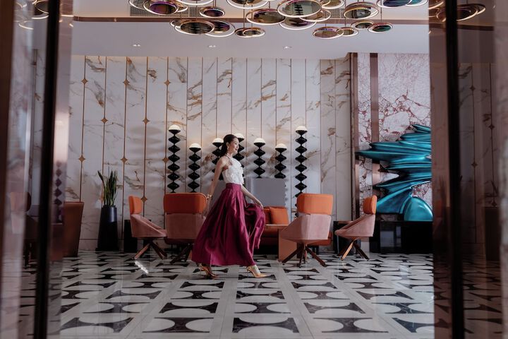 Hotel Lobby