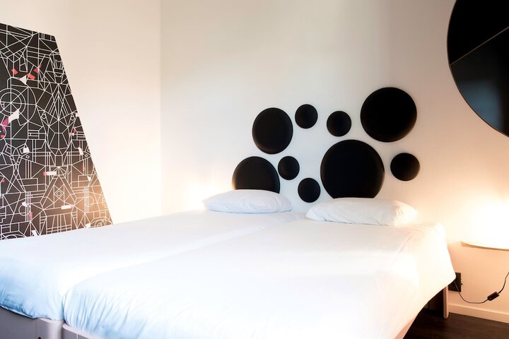 Room 19 of 78
