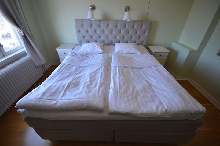Room 11 of 57