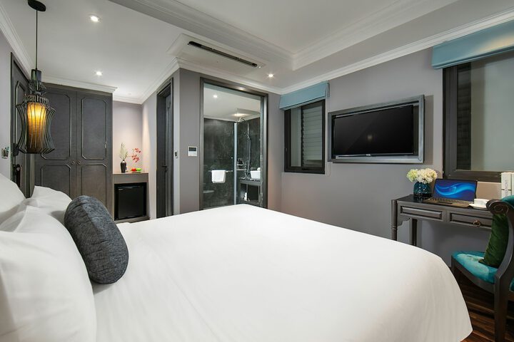 Room 26 of 72