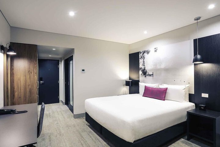 Room 19 of 59