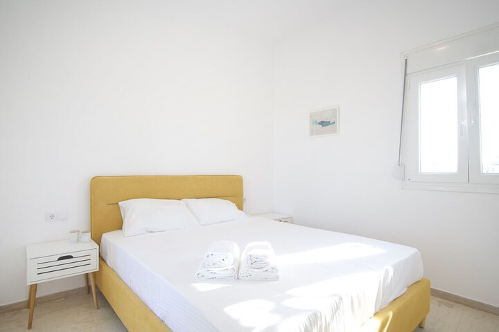 Room 6 of 27