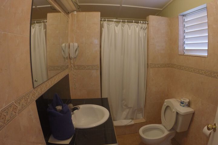 Room 42 of 95