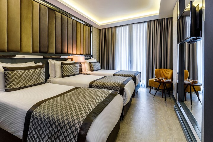 Room 36 of 107