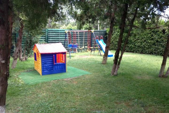Children's play area - outdoor