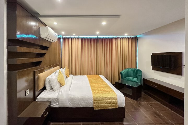 Room 19 of 42