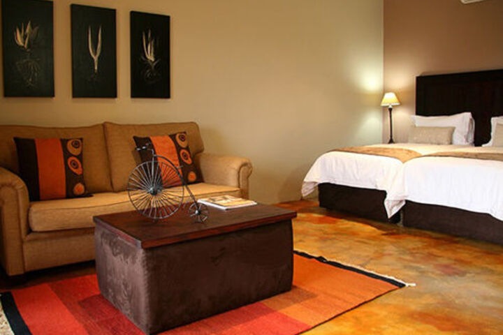 Room 17 of 37