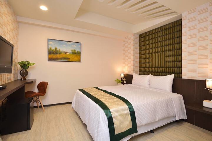 Room 54 of 78